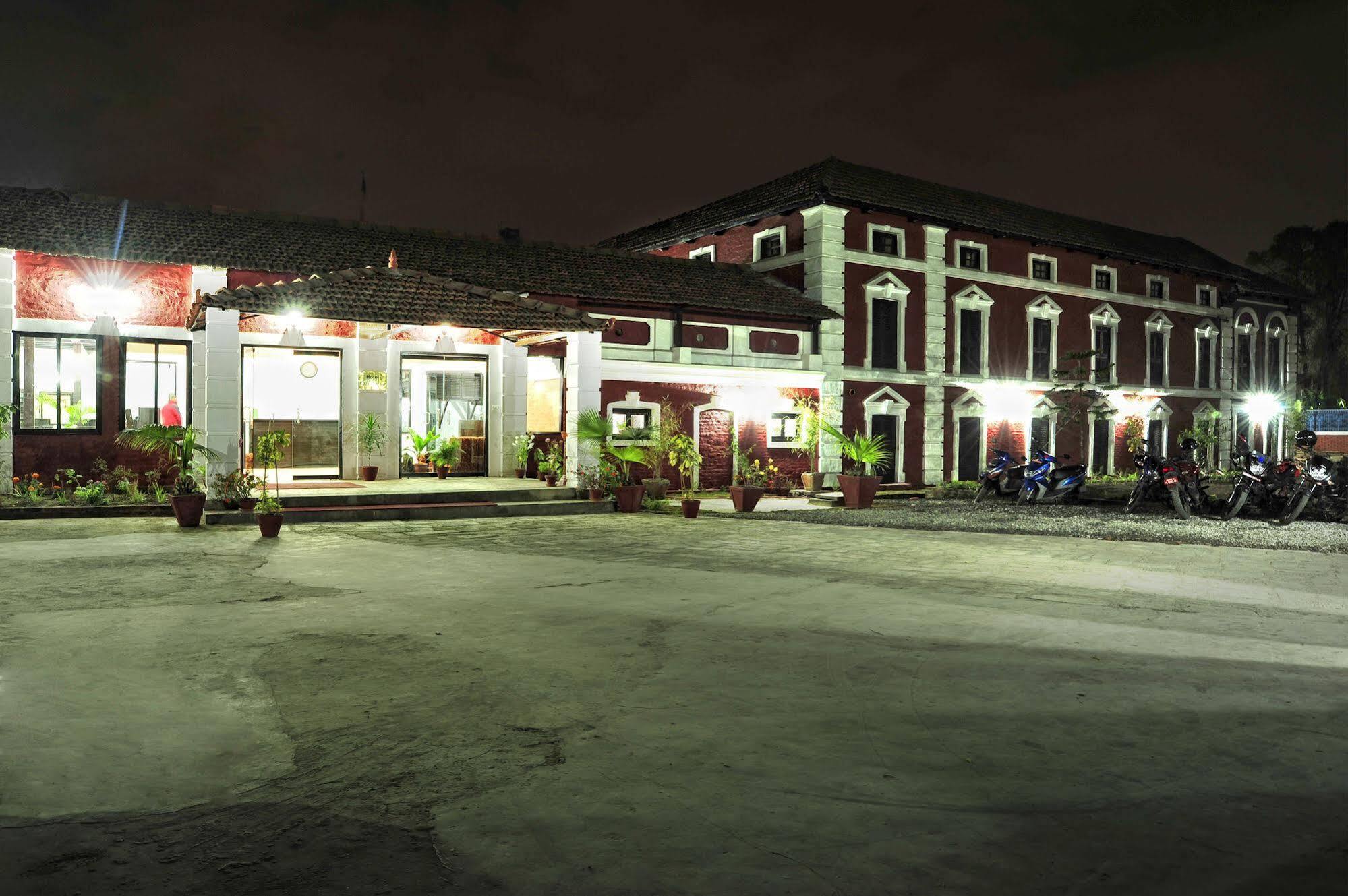 Oyo 738 Hotel Kaze Darbar Kathmandu Exterior foto