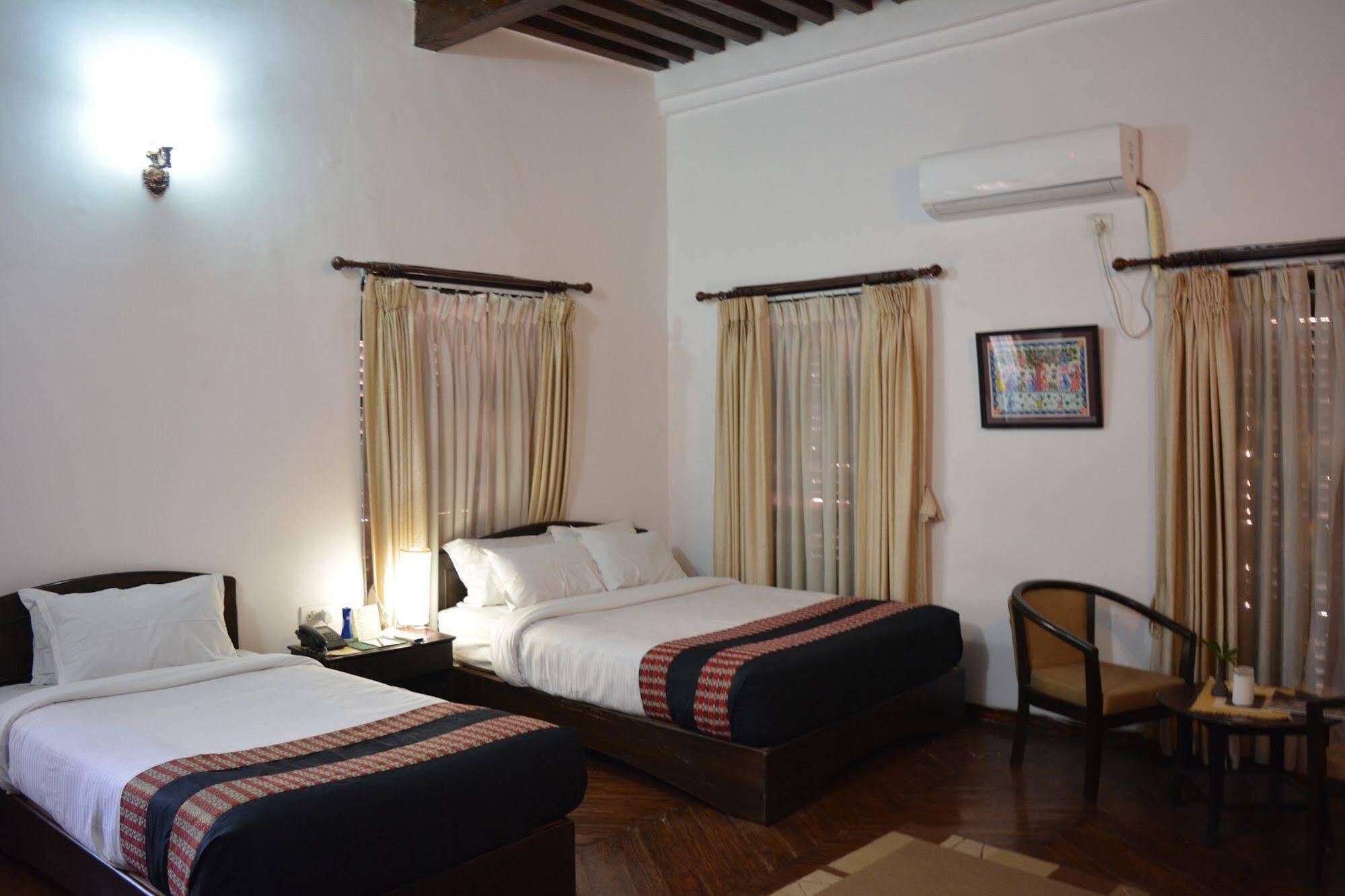 Oyo 738 Hotel Kaze Darbar Kathmandu Exterior foto