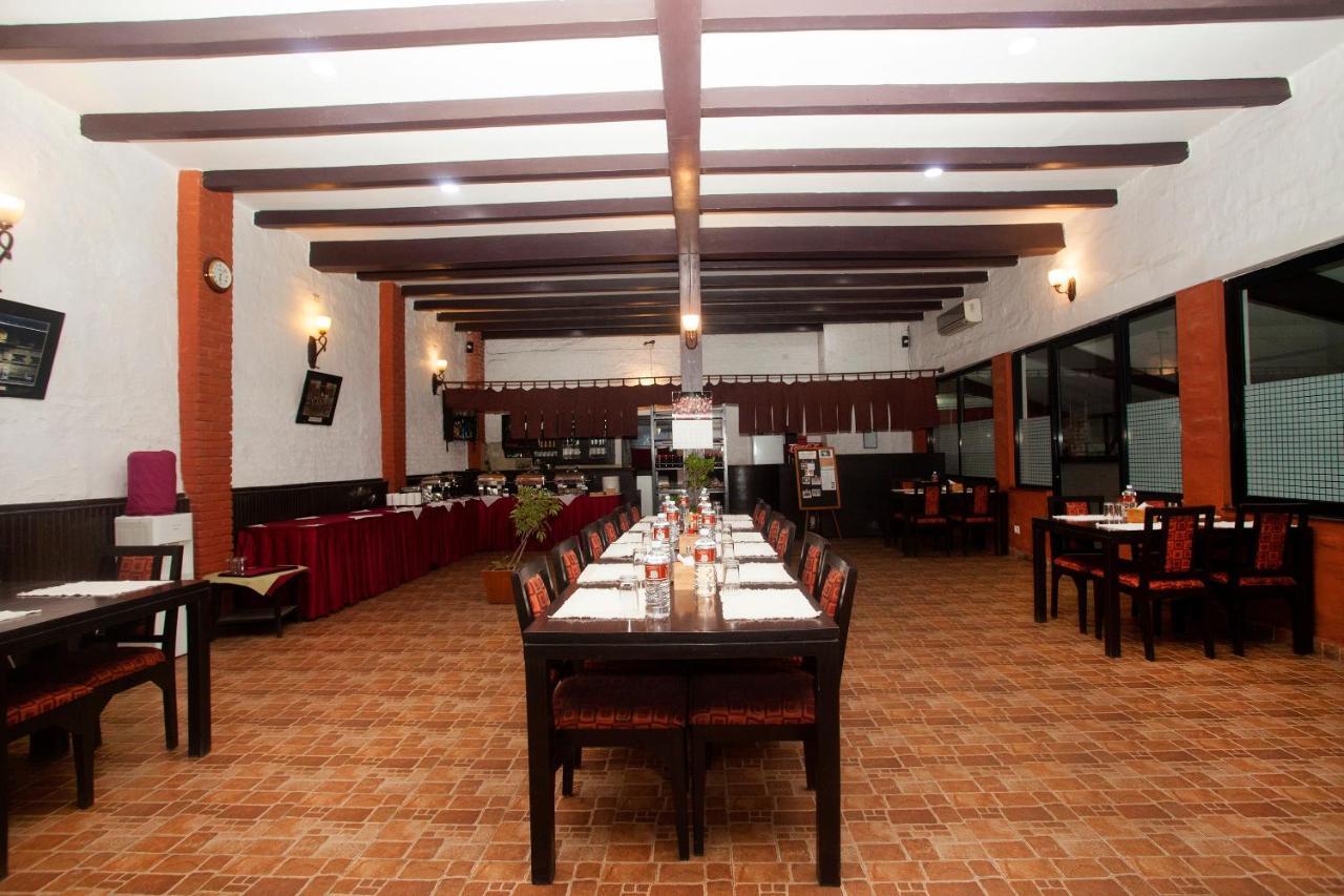 Oyo 738 Hotel Kaze Darbar Kathmandu Exterior foto